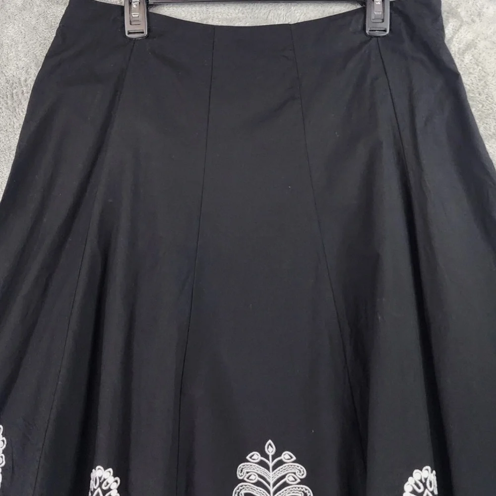 Sag Harbor Black A-Line Skirt with White Embroidery